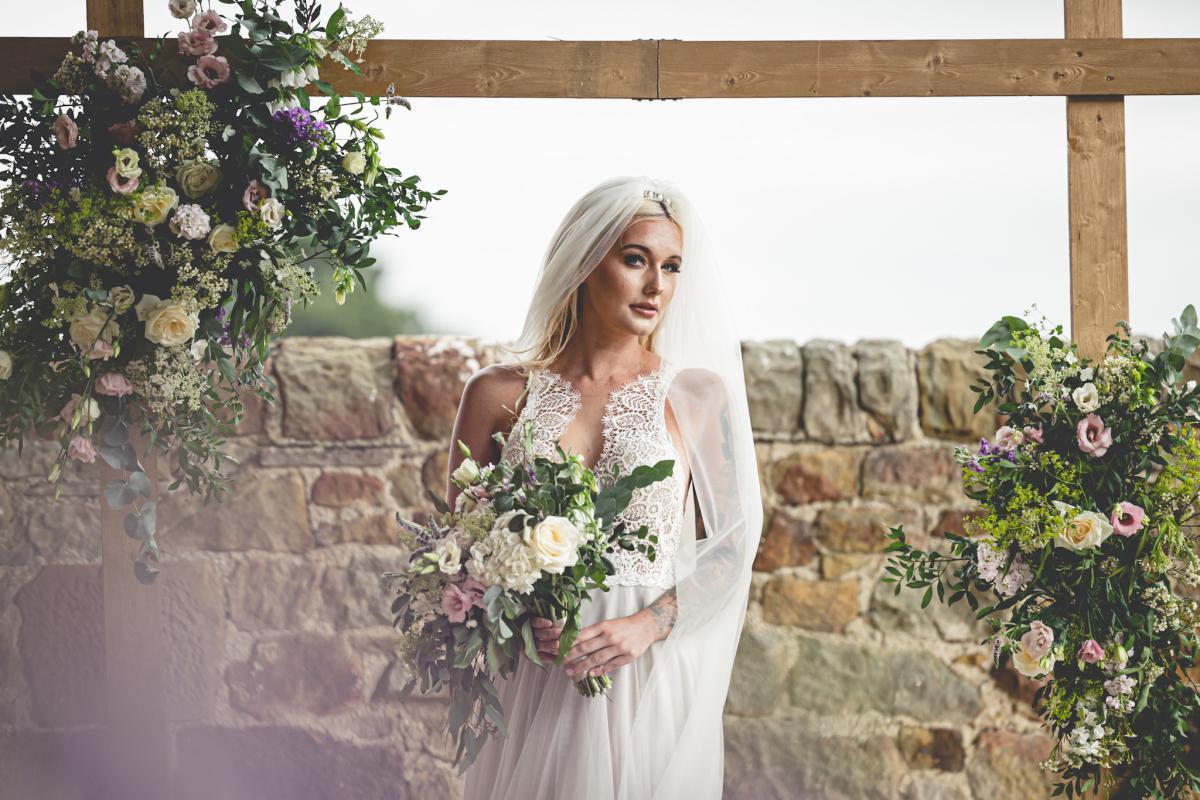 94560E5C-406D-480F-A7E4-3FD59D43F03E